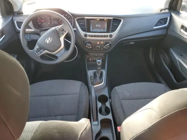 3KPC24A30JE017669 2018 HYUNDAI ACCENT - Image 8