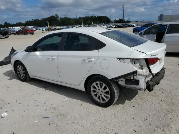 3KPC24A30JE020104 2018 HYUNDAI ACCENT - Image 2