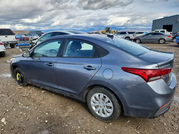 3KPC24A30JE020412 2018 HYUNDAI ACCENT - Image 2