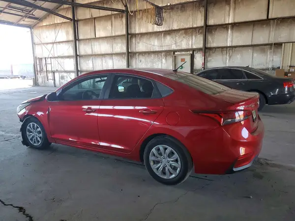 3KPC24A30JE020474 2018 HYUNDAI ACCENT - Image 2