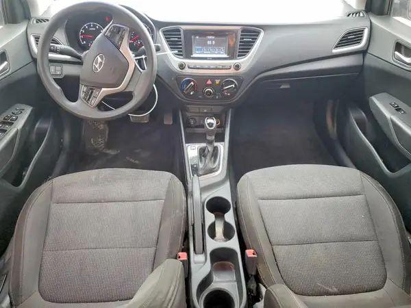 3KPC24A30JE020801 2018 HYUNDAI ACCENT - Image 8