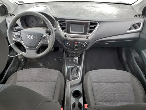3KPC24A30JE025416 2018 HYUNDAI ACCENT - Image 8