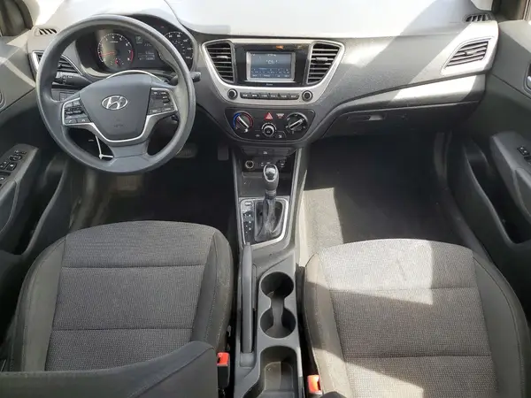 3KPC24A30JE026954 2018 HYUNDAI ACCENT - Image 8