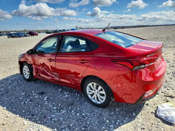 3KPC24A30JE027165 2018 HYUNDAI ACCENT - Image 2
