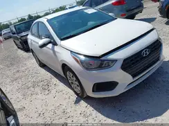3KPC24A30JE032981 2018 HYUNDAI ACCENT