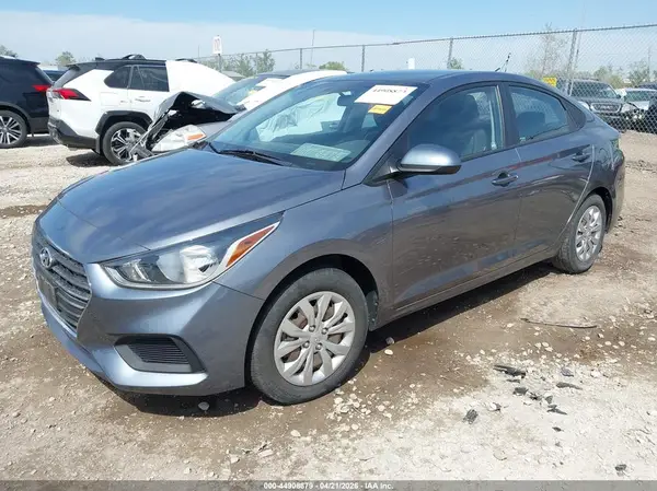 3KPC24A30JE034018 2018 HYUNDAI ACCENT - Image 2