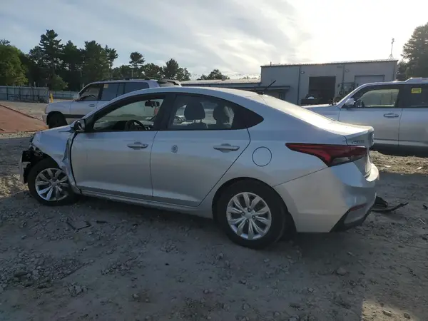 3KPC24A30JE035217 2018 HYUNDAI ACCENT - Image 2