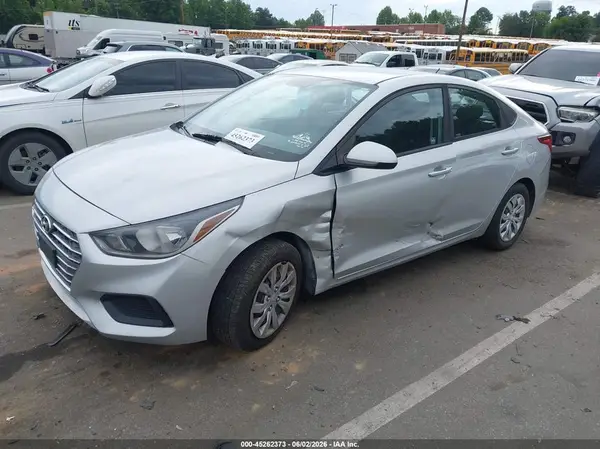 3KPC24A30KE042203 2019 HYUNDAI ACCENT - Image 2