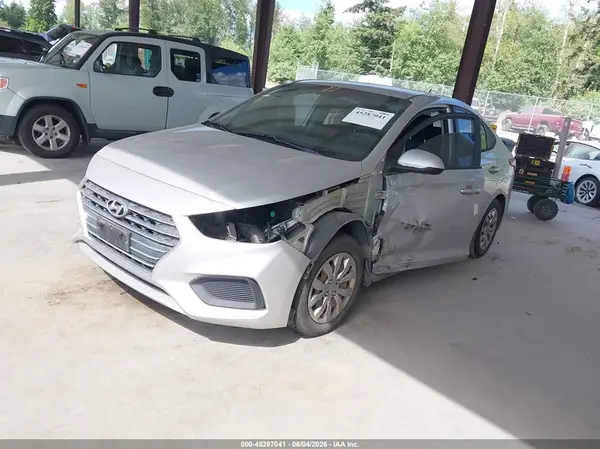 3KPC24A30KE044131 2019 HYUNDAI ACCENT - Image 2