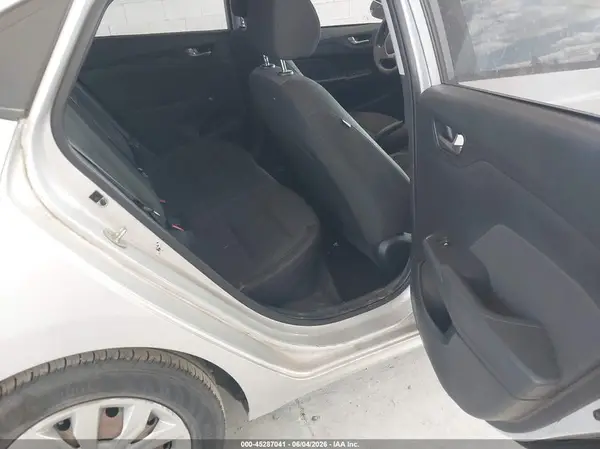 3KPC24A30KE044131 2019 HYUNDAI ACCENT - Image 8