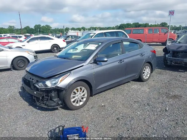 3KPC24A30KE045747 2019 HYUNDAI ACCENT - Image 2