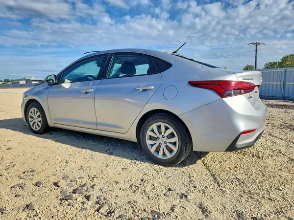 3KPC24A30KE046512 2019 HYUNDAI ACCENT - Image 2