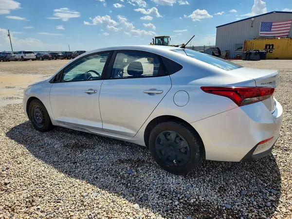 3KPC24A30KE049281 2019 HYUNDAI ACCENT - Image 2