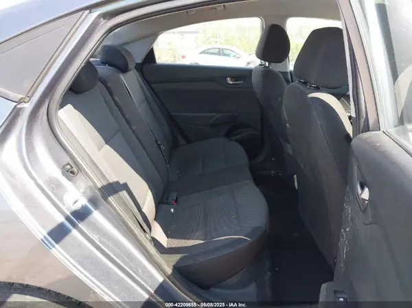 3KPC24A30KE050673 2019 HYUNDAI ACCENT - Image 8