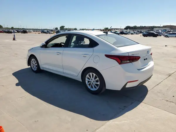3KPC24A30KE055775 2019 HYUNDAI ACCENT - Image 2