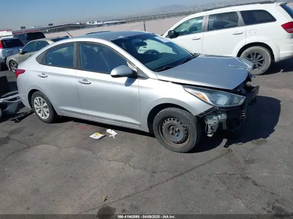 3KPC24A30KE057011 2019 HYUNDAI ACCENT - Image 1