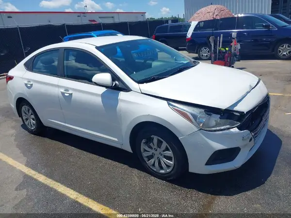 3KPC24A30KE058062 2019 HYUNDAI ACCENT - Image 1