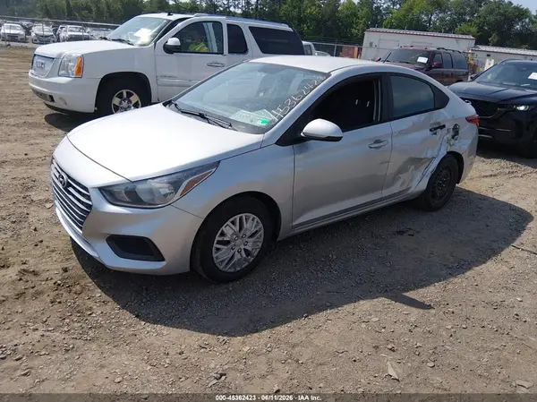 3KPC24A30KE064069 2019 HYUNDAI ACCENT - Image 2
