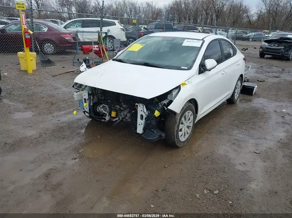 3KPC24A30KE065514 2019 HYUNDAI ACCENT - Image 2