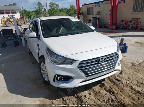 3KPC24A30KE065867 2019 HYUNDAI ACCENT - Image 1