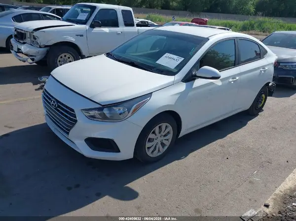 3KPC24A30KE067263 2019 HYUNDAI ACCENT - Image 2