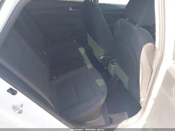 3KPC24A30KE067263 2019 HYUNDAI ACCENT - Image 8