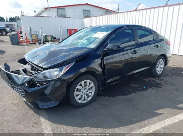 3KPC24A30KE068235 2019 HYUNDAI ACCENT - Image 2