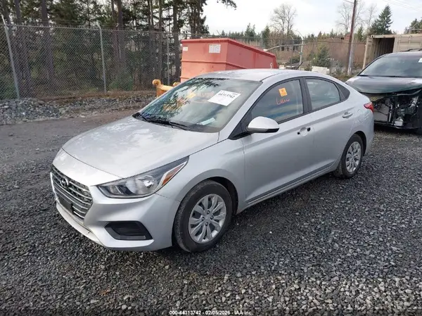 3KPC24A30KE068817 2019 HYUNDAI ACCENT - Image 2