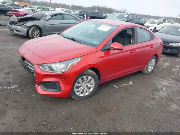 3KPC24A30KE070499 2019 HYUNDAI ACCENT - Image 2
