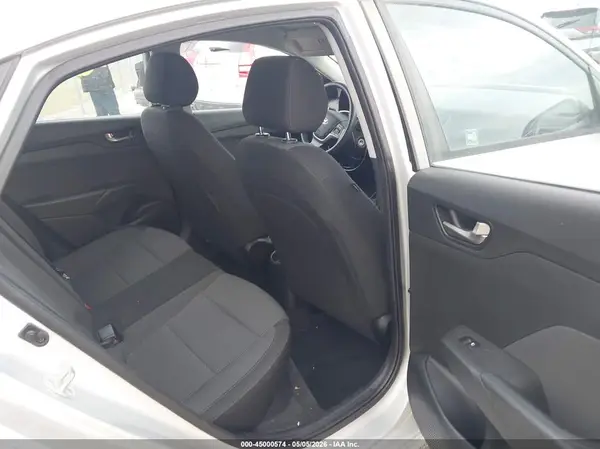 3KPC24A30KE071359 2019 HYUNDAI ACCENT - Image 8