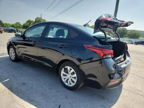 3KPC24A30KE071815 2019 HYUNDAI ACCENT - Image 2