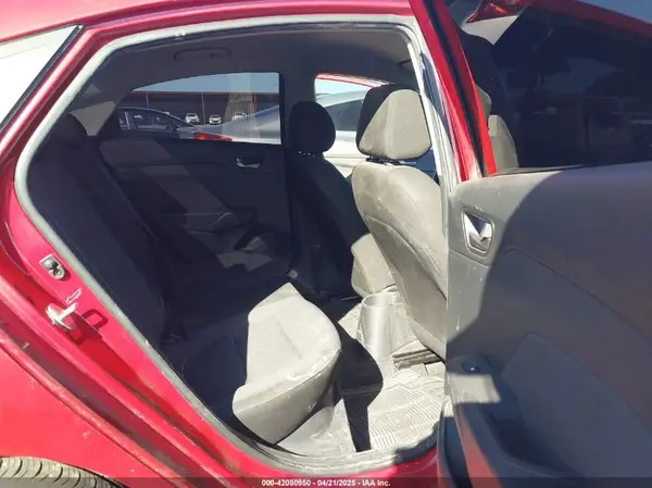 3KPC24A30KE073130 2019 HYUNDAI ACCENT - Image 8