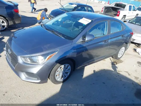 3KPC24A30KE073886 2019 HYUNDAI ACCENT - Image 2