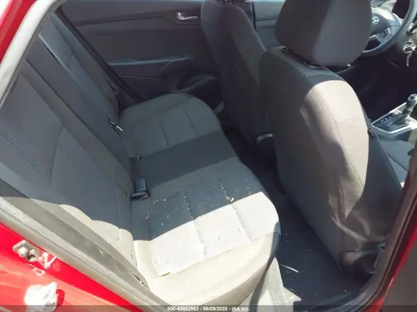 3KPC24A30KE079686 2019 HYUNDAI ACCENT - Image 8