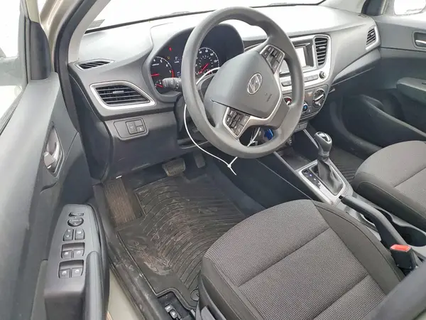 3KPC24A30KE079736 2019 HYUNDAI ACCENT - Image 8