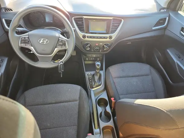 3KPC24A30KE084628 2019 HYUNDAI ACCENT - Image 8