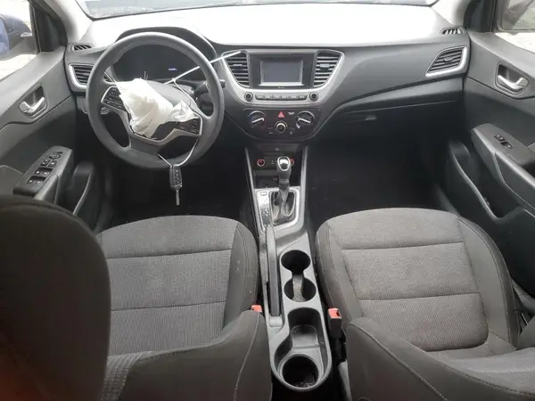 3KPC24A31JE007622 2018 HYUNDAI ACCENT - Image 8
