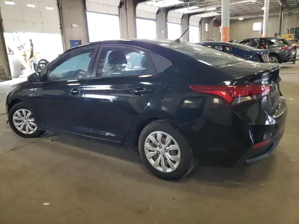 3KPC24A31JE012187 2018 HYUNDAI ACCENT - Image 2
