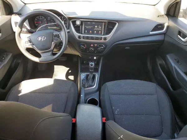 3KPC24A31JE023271 2018 HYUNDAI ACCENT - Image 8