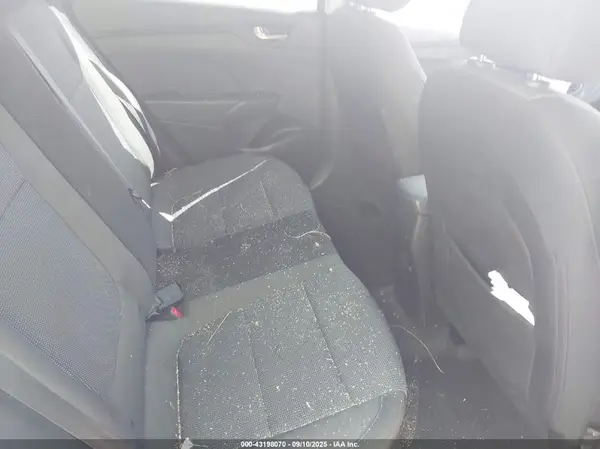 3KPC24A31JE023674 2018 HYUNDAI ACCENT - Image 8