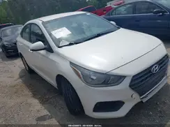 3KPC24A31JE023870 2018 HYUNDAI ACCENT