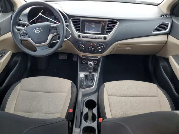 3KPC24A31JE025330 2018 HYUNDAI ACCENT - Image 8