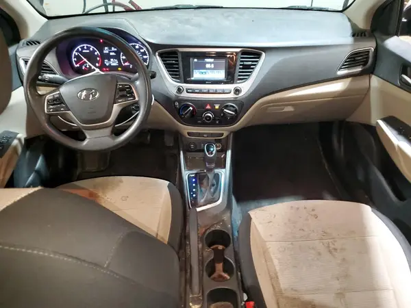 3KPC24A31JE034609 2018 HYUNDAI ACCENT - Image 8