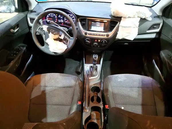 3KPC24A31JE035002 2018 HYUNDAI ACCENT - Image 8