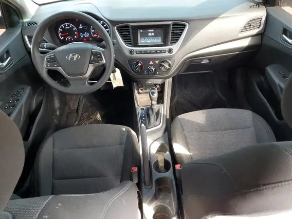 3KPC24A31KE039746 2019 HYUNDAI ACCENT - Image 8