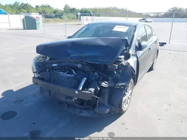3KPC24A31KE043862 2019 HYUNDAI ACCENT - Image 2