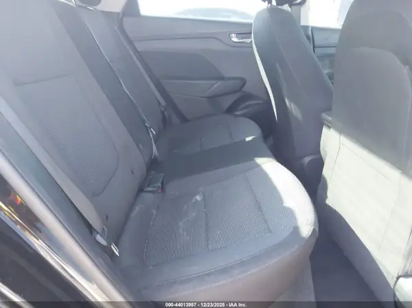 3KPC24A31KE043862 2019 HYUNDAI ACCENT - Image 8