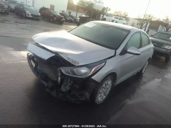 3KPC24A31KE046888 2019 HYUNDAI ACCENT - Image 2