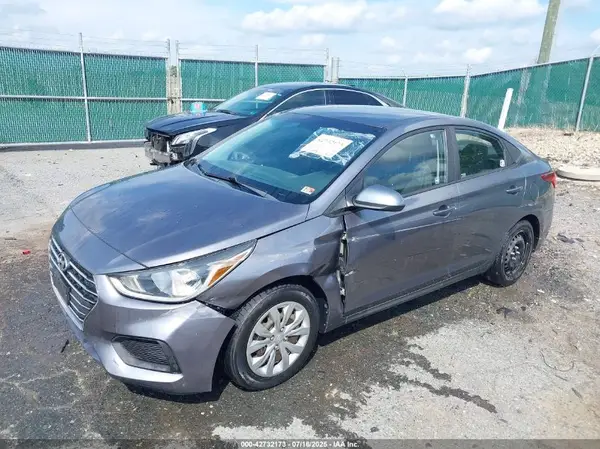 3KPC24A31KE050441 2019 HYUNDAI ACCENT - Image 2