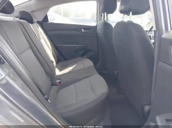 3KPC24A31KE050441 2019 HYUNDAI ACCENT - Image 8
